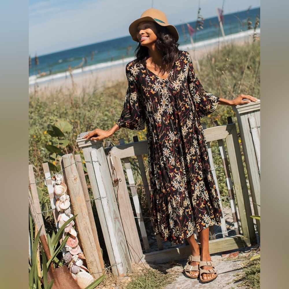 Natural Life Charlotte Flowy Floral Butterfly V-Neck Midi Dress Black L/XL Boho